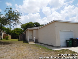 Building Photo - 5044 Anacacho St Rental