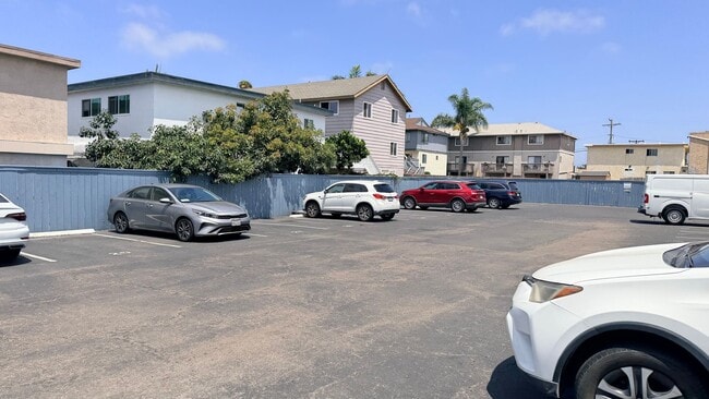 Photo - 1450 Iris Ave Unit 29