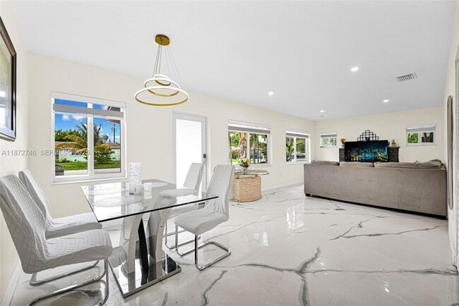 Photo - 6840 SW 26th Ct