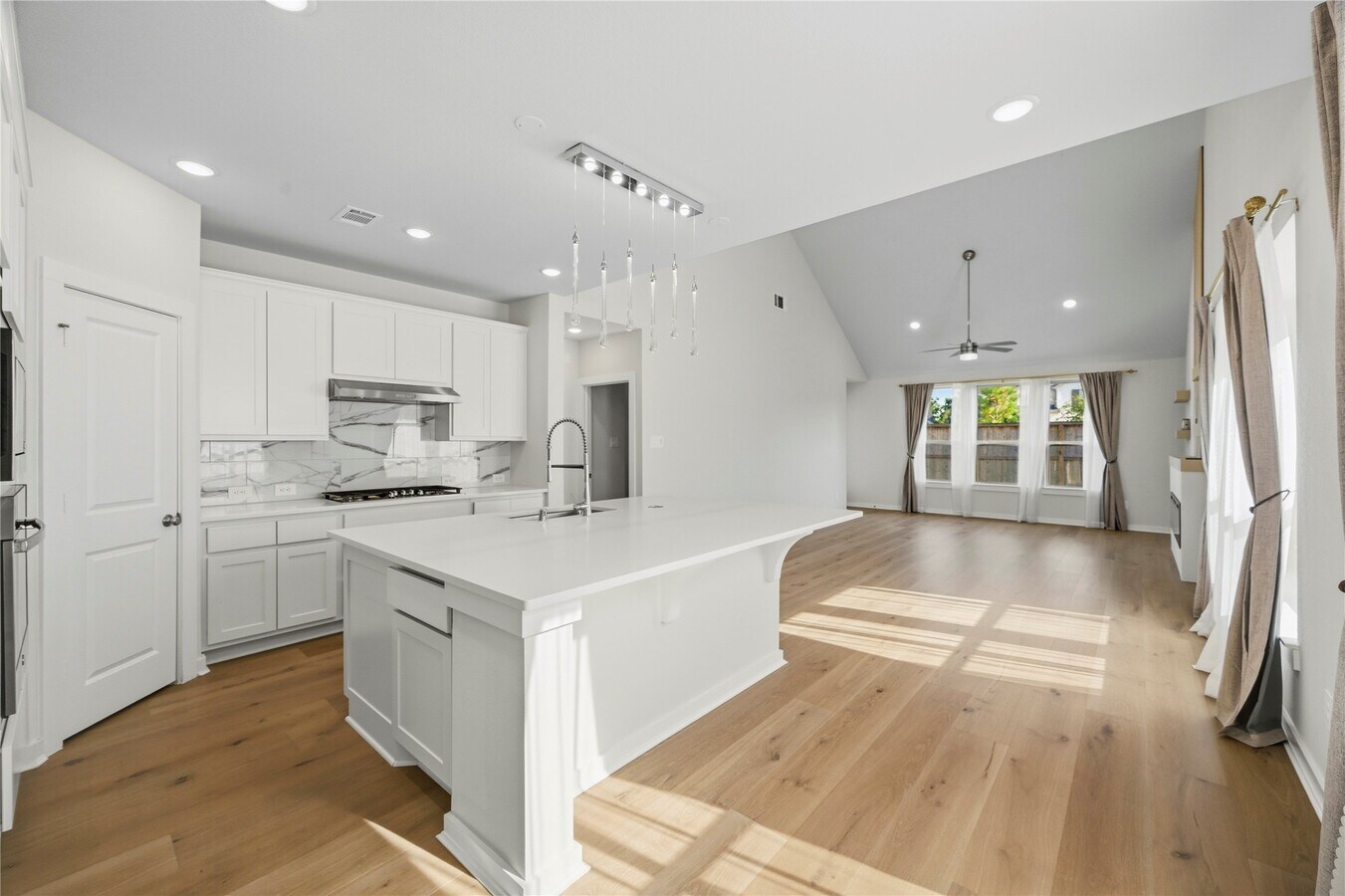 Photo - 29821 Ellwood Ln