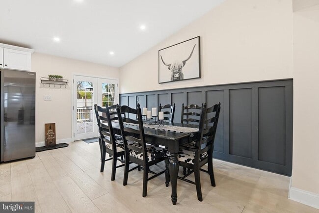 Photo - 7024 Lee Park Ct