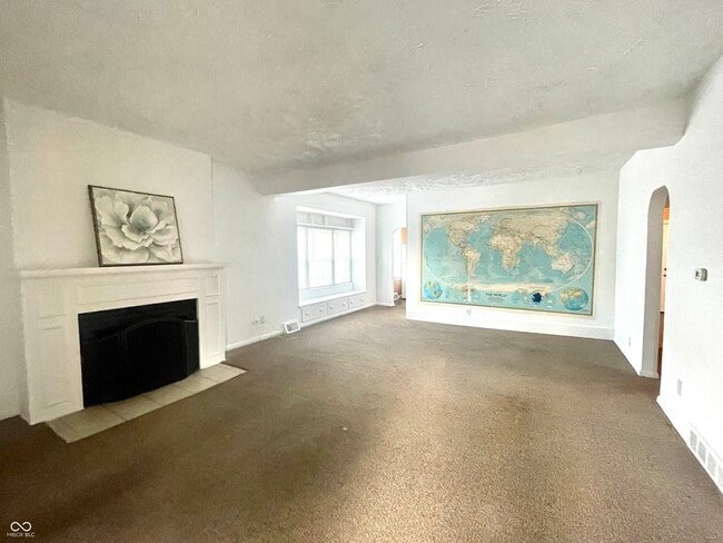 Photo - 501 N Alameda Ave