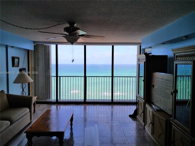 Building Photo - 2101 S Ocean Dr Unit 2001