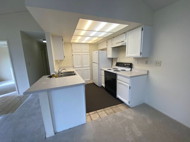 Photo - 159LOP Unit 32A