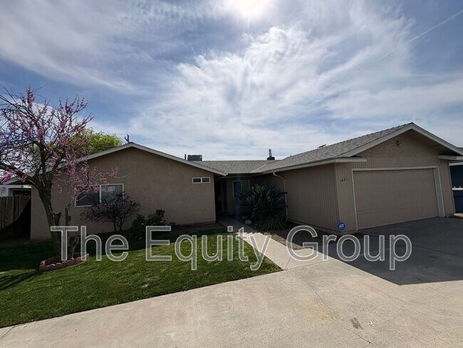 Photo - 1421 E Bardsley Ave