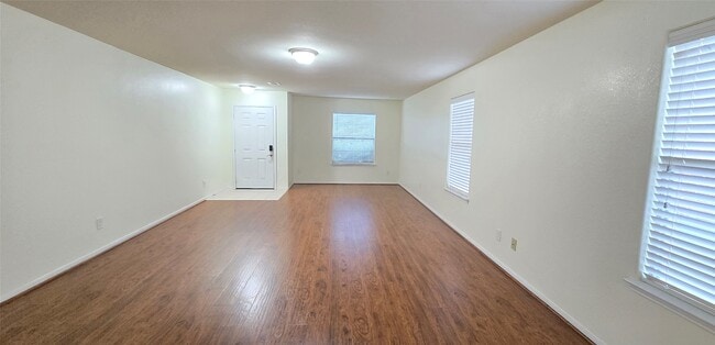 Photo - 15215 Benson Landing Dr