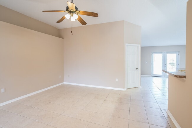 Photo - 12607 Reeding Ridge Dr N