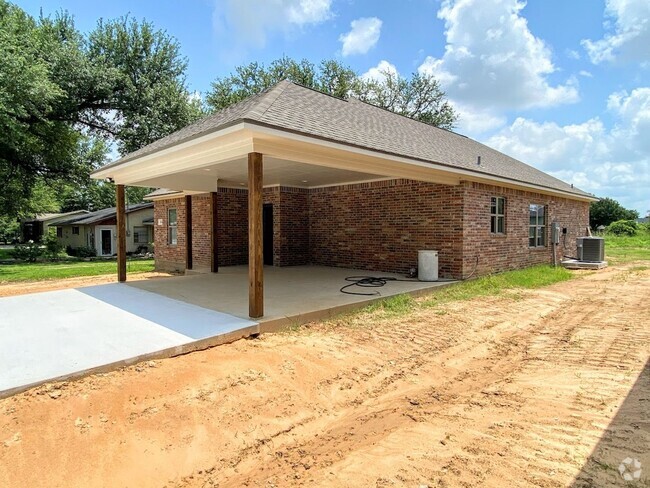 Building Photo - *New Construction* 3-Bedroom Home for Rent...