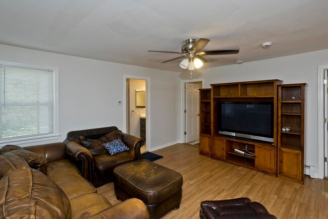 Photo - 159 N Monson Rd