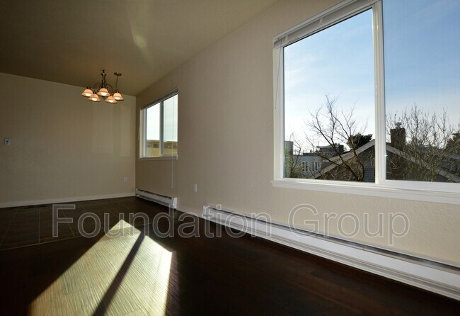 Photo - 2405 NW 65th St