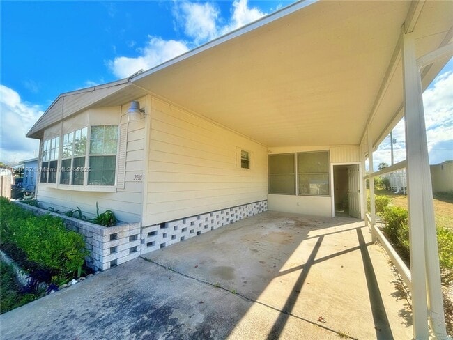 Building Photo - 3930 Country Pl Rental