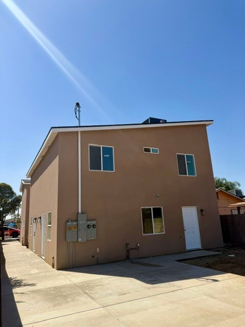 1561 E Marion Way Unit 101