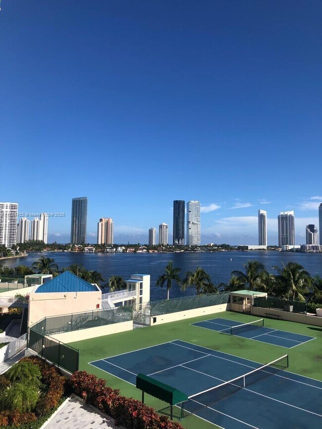 Photo - 3370 Hidden Bay Dr Unidad 712