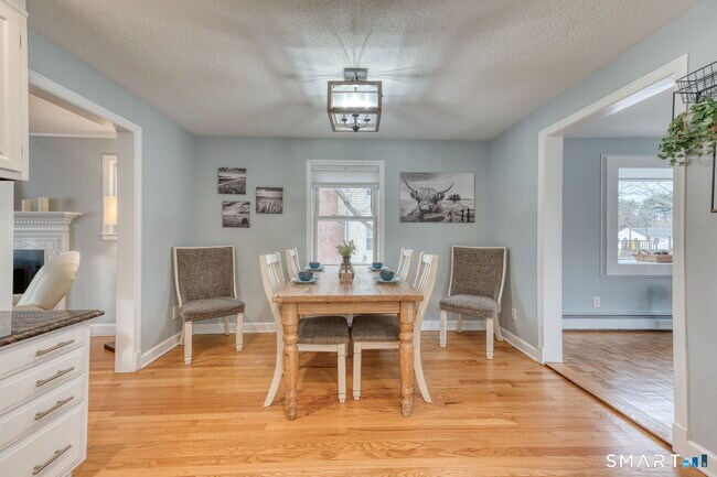 Photo - 155 Spring St