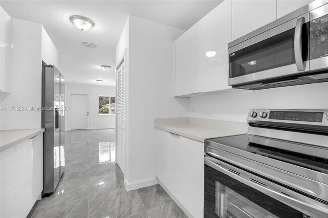 Photo - 2448 NW 42nd St