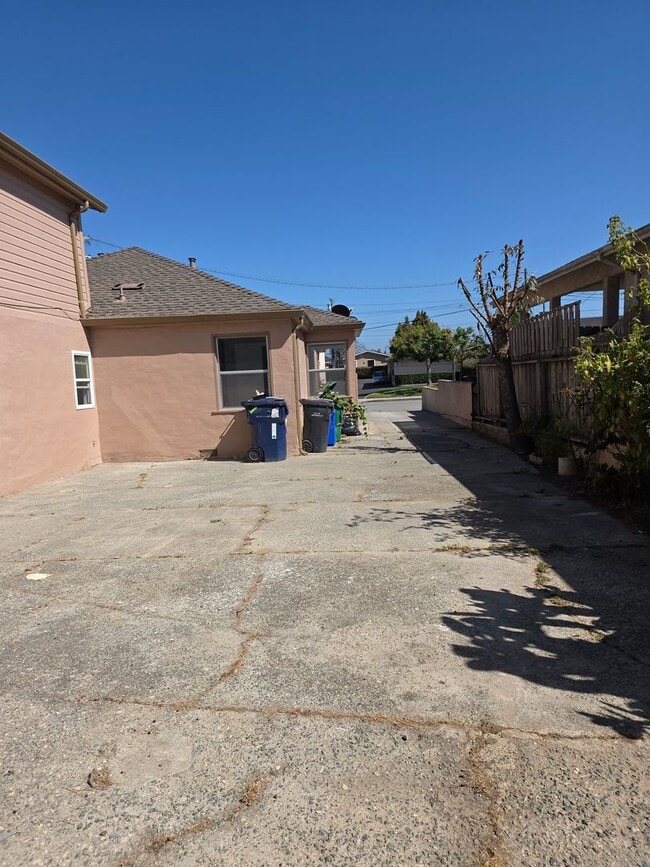 Photo - 23 Broadis St Unit 23 Broadis St