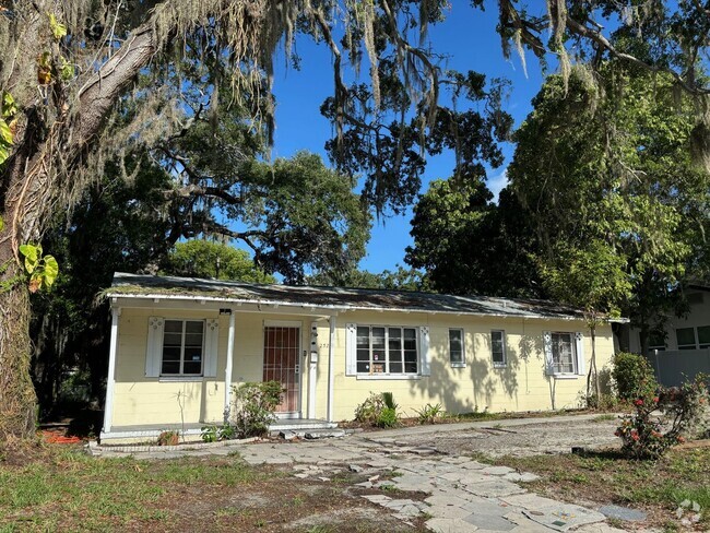 Building Photo - 2523 19th St S Rental