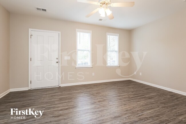Photo - 405 Verbena Ave