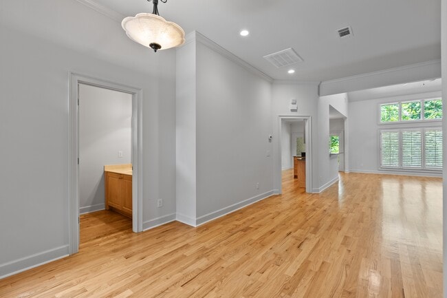 Photo - 2021 Hillbrook Cir