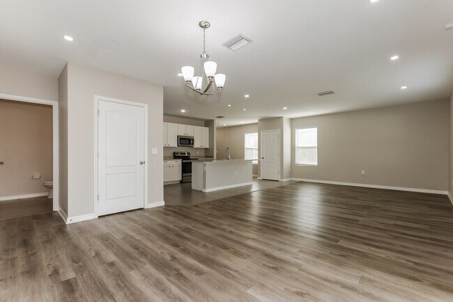 Photo - 10508 Whispering Hammock Dr