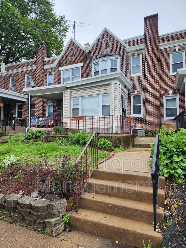 Building Photo - 6620 Lebanon Ave Rental