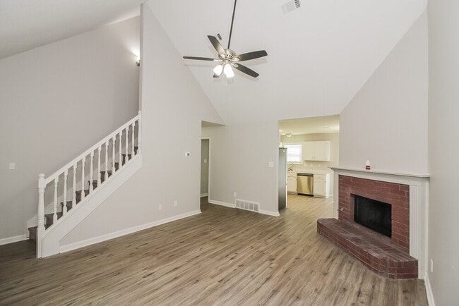 Photo - 990 Appling Meadow Dr