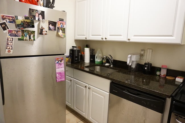 Photo - 86 Brainerd Rd Unidad 14