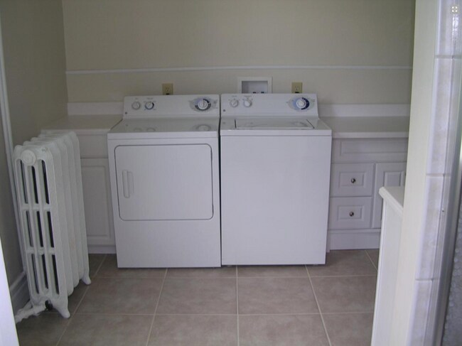 Photo - 2705 Eden Ave Unidad 1