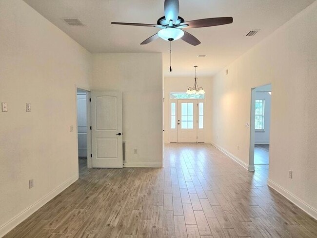 Photo - 4836 Covenant Cir