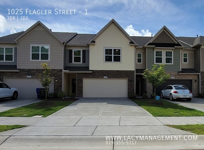 Photo - 1025 Flagler St