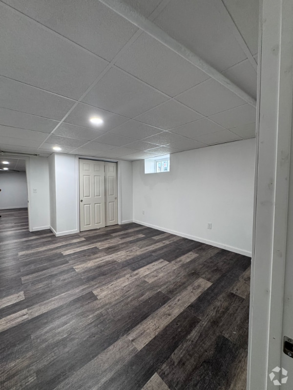 Building Photo - 75-77-77 Saunders St Rental