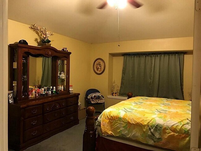 Photo - 1706 Riane Ln