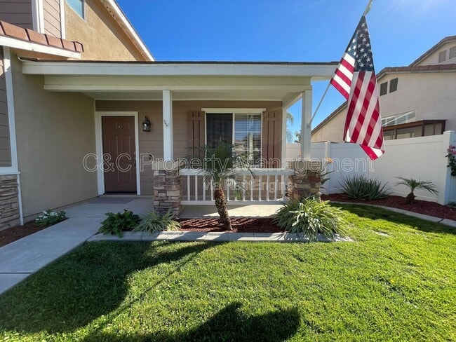 Photo - 41980 Trinity River Way