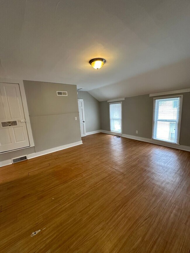 Photo - 1315 Morton St Unidad 1315 1/2 Morton