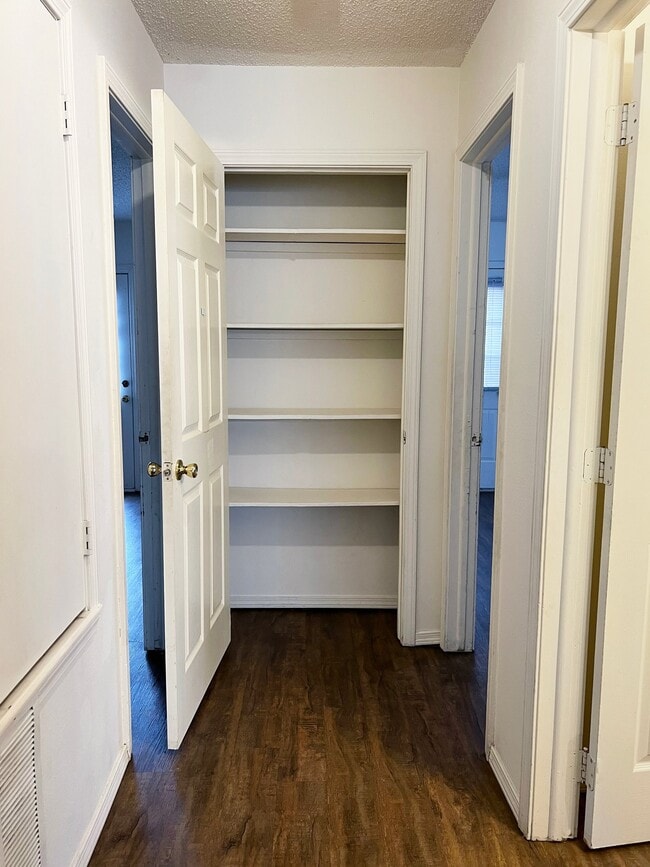 Photo - 5900 Samantha St Unidad A