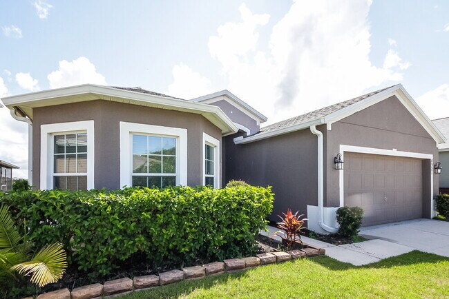 Photo - 4921 Windbourne Way