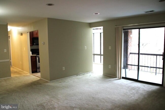 Photo - 8040 Needwood Rd Unit 202