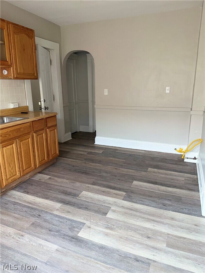 Photo - 2778 E 120th St Unit Apt 3