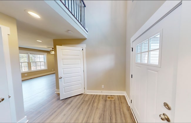Photo - Beautifully Upgraded Home with Large Eat-In Kitchen And Spacious Primary Suite