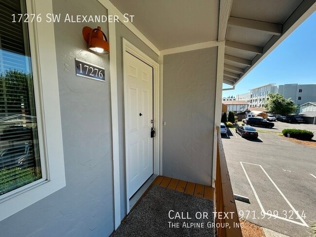 Photo - 17276 SW Alexander St