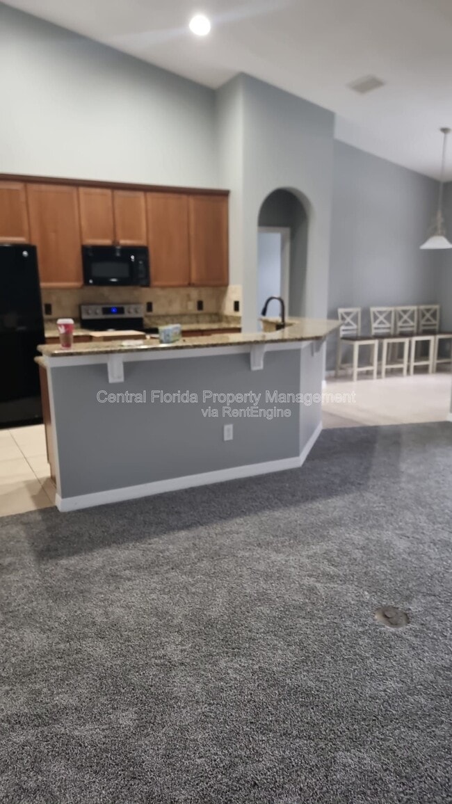 Photo - 909 Arbormoor Pl