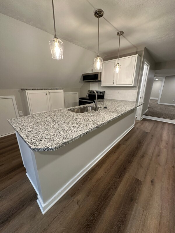 Photo - 63 E Poplar St Unit B