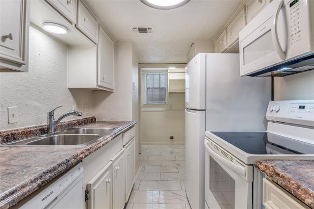 Photo - 11348 McCree Rd