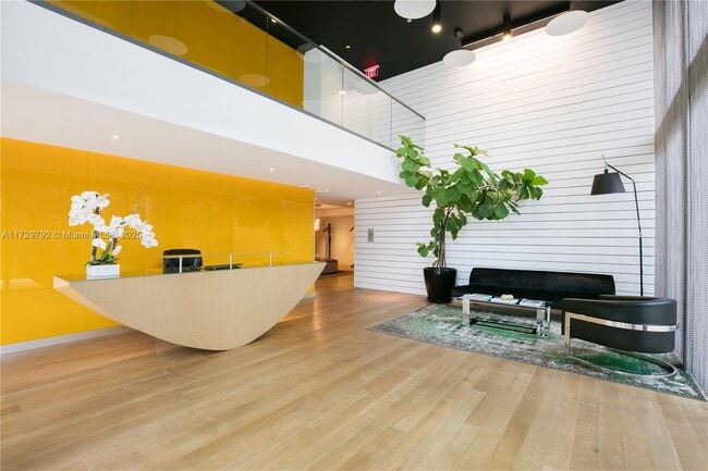 Photo - 201 SW 17th Rd Unidad 701