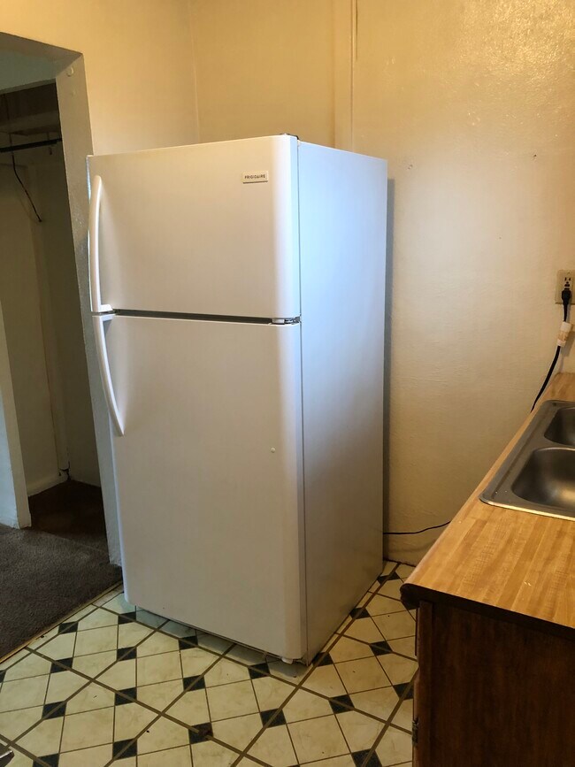 Photo - 725 W Oak St Unit 11