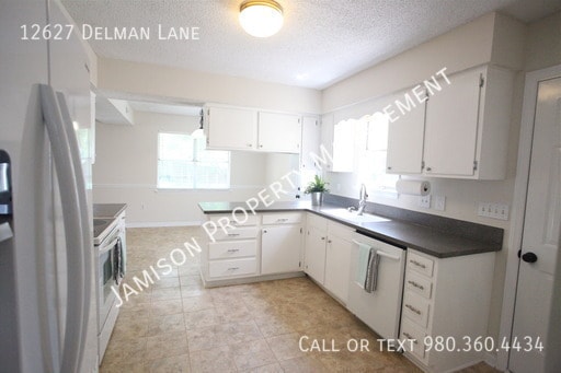 Photo - 12627 Delman Ln
