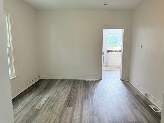Photo - 1200 Sheldon St