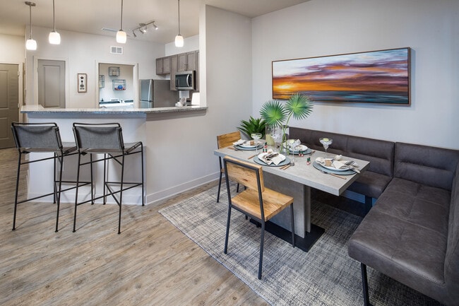 Photo - Pier Park Crossings