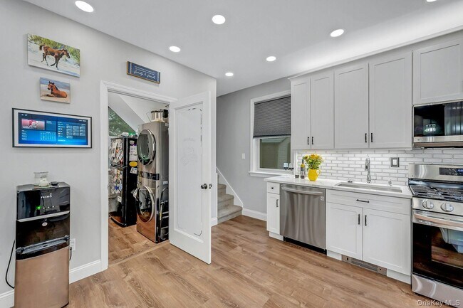 32 Glendale Ave