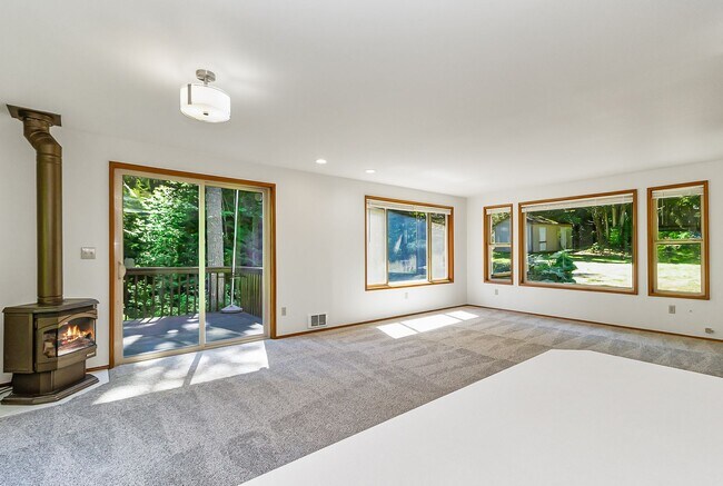 Photo - Home on Acreage with Mountain views Unit A